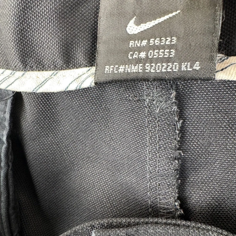 Nike‎ Golf Shorts Mens 34 Black Pleated Athletic Performance